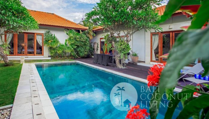 Villa Kaira Slider