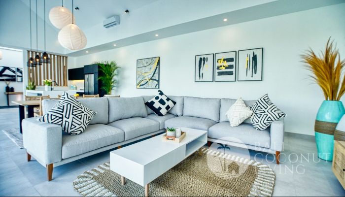 Villa Apricus Slider