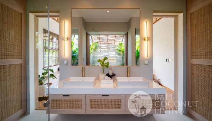 Forest Bloom Villa 2 Slider