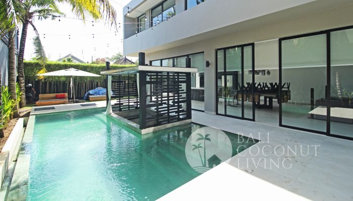 Villa Halona Slider