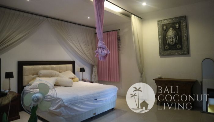 Villa Cempaka Slider