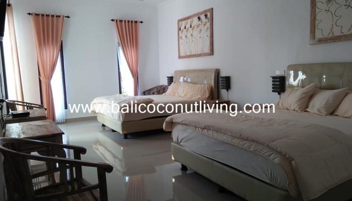 Villa Cendrawasih Slider