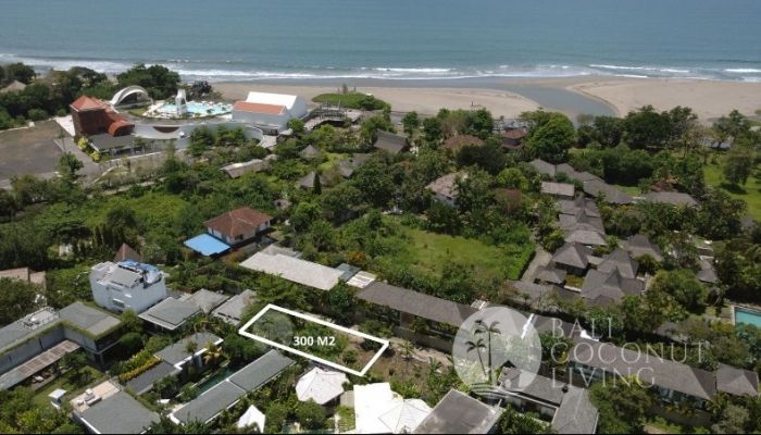Land 300 sqm, For rent Slider