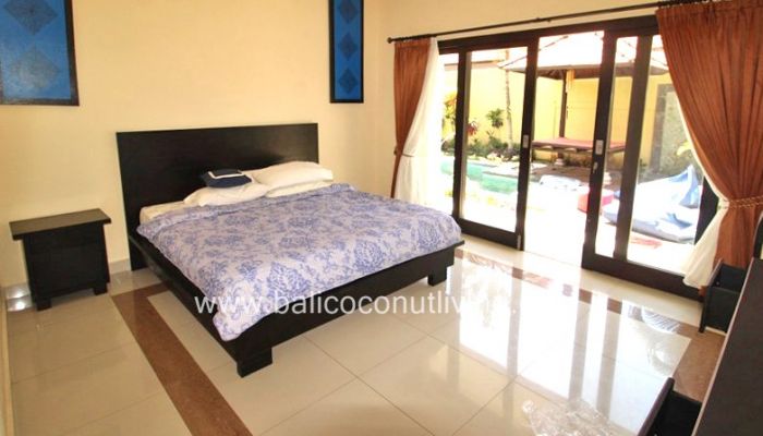Villa Cleo Slider