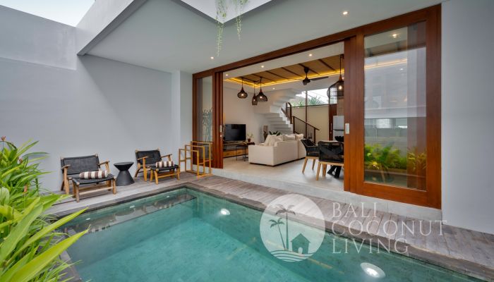 Villa Leah Slider