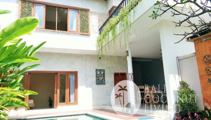 Villa Pineapple Slider