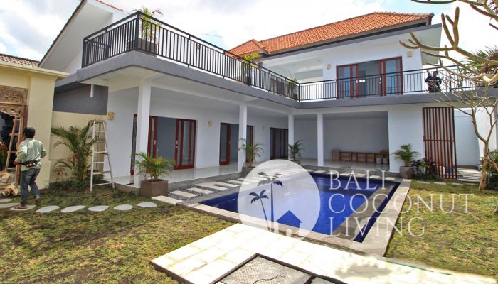 Villa Nina Slider