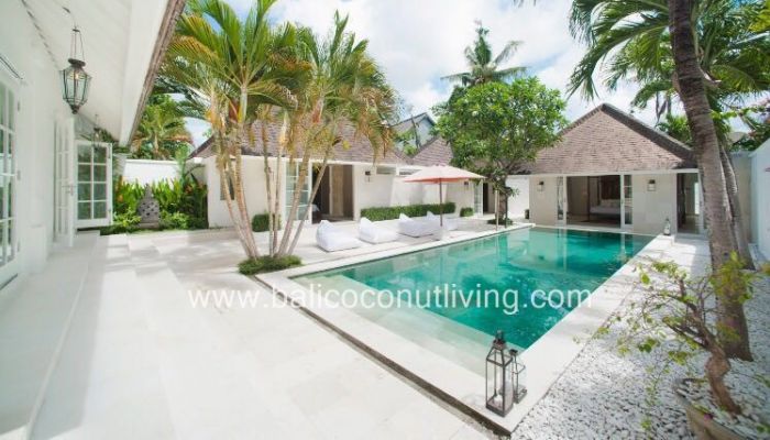 Villa Alela Slider