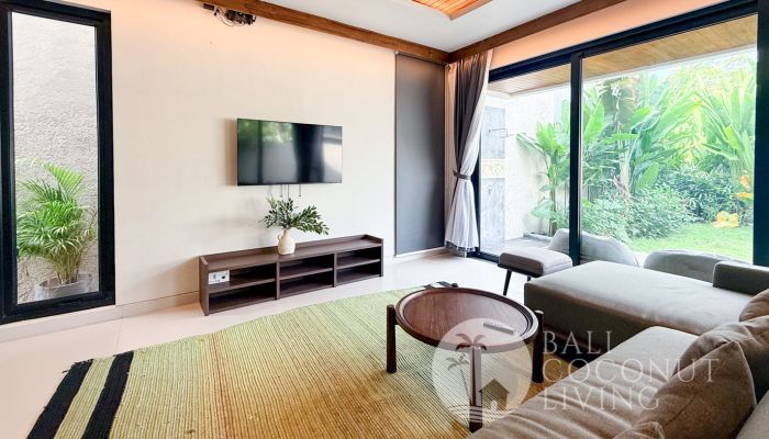 Villa Nadira Corner Slider