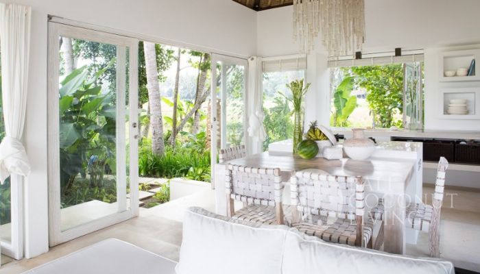 Honey Moon Villa Slider
