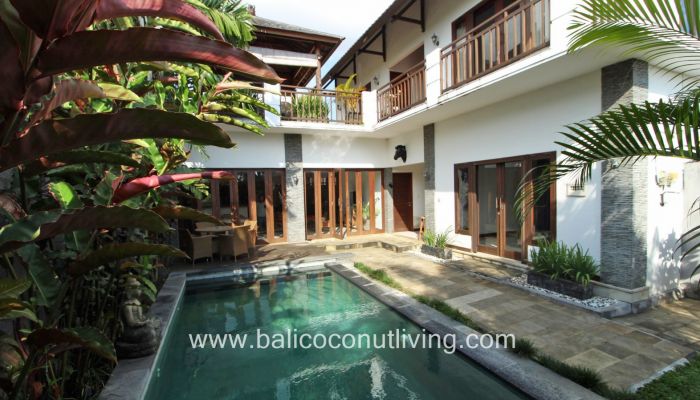 Villa Navya Slider