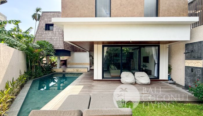 Villa Nadira Corner Slider