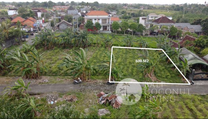 600 Sqm, land for sale Slider