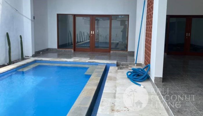 Villa Teropong Slider
