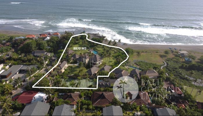 8870 Sqm, land for sale Slider