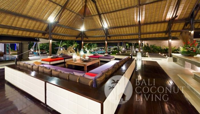 Saung Villa Slider