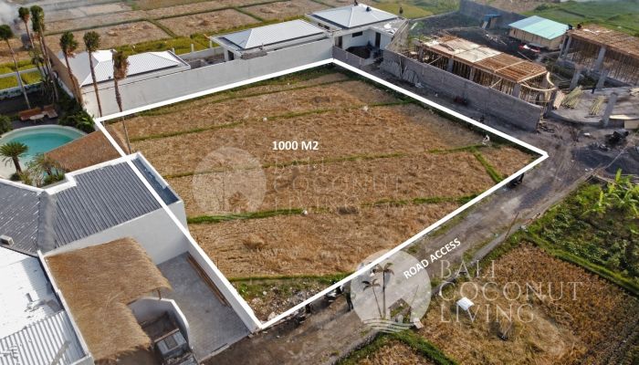 For rent, 1000 sqm Land Slider
