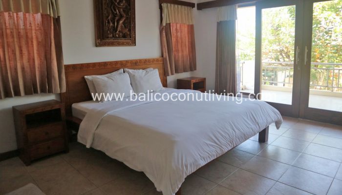 Villa Blue Ocean Slider