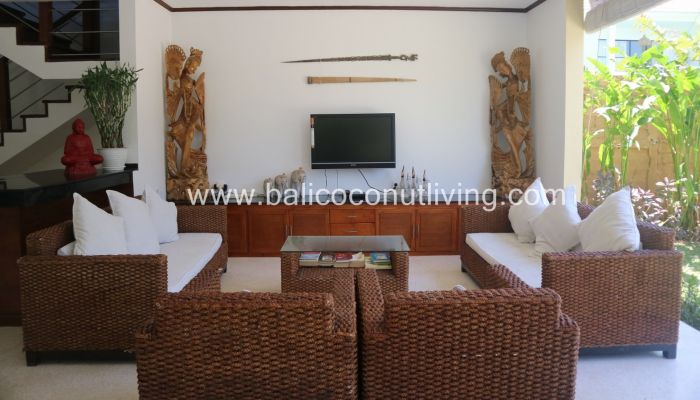 Villa Blue Ocean Slider
