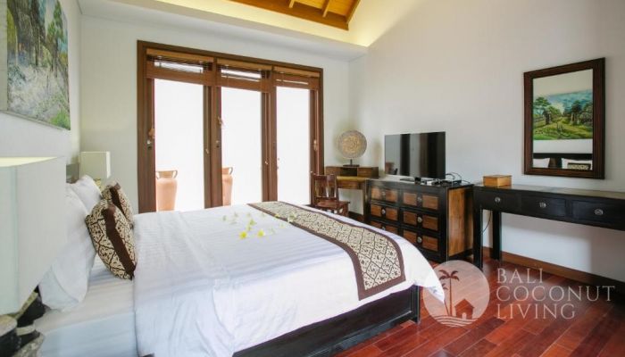 The Toshiba Villas Slider