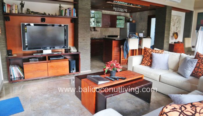 Villa Sun Bright Slider