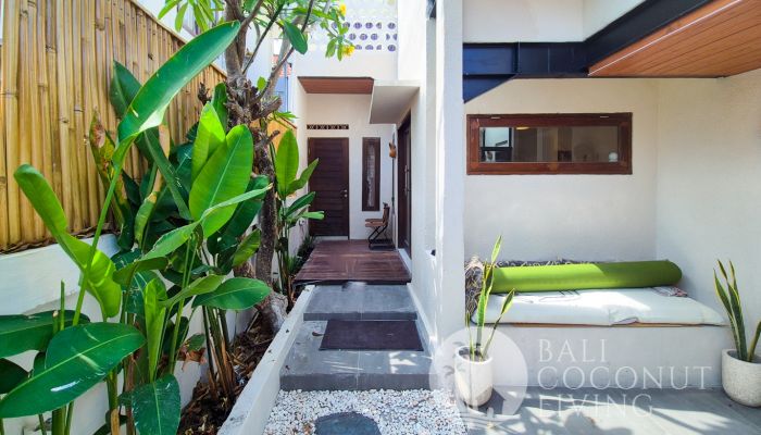 Villa Manyar Sanur Slider