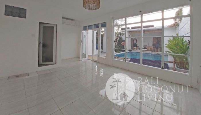 Villa Menaka Slider