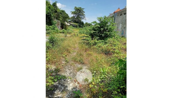 Land, 10 are for lease Slider