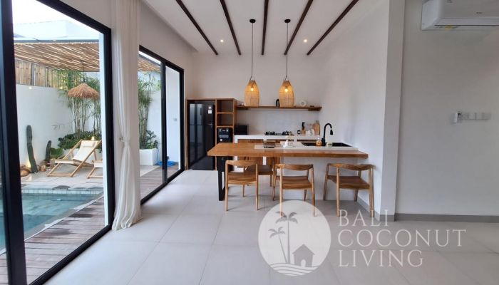 Casa de Gracia 3 Kayu Tulang Slider