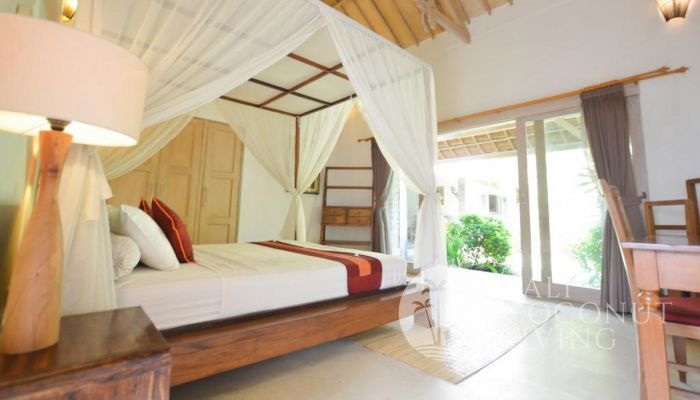 Ocean Whistle Villa Slider