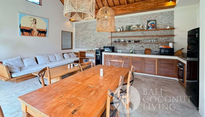 Villa Esani Slider
