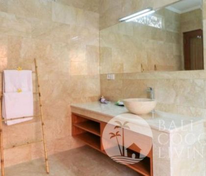 Villa Awan 1