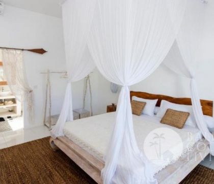 Sunny Daze Villa