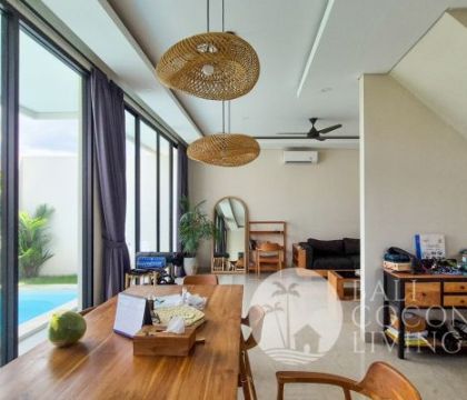 Velin Villa 1
