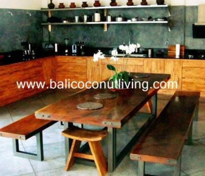 Villa Sakura Indah