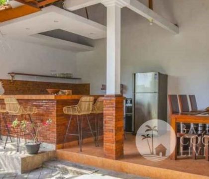 Alvaro Residence