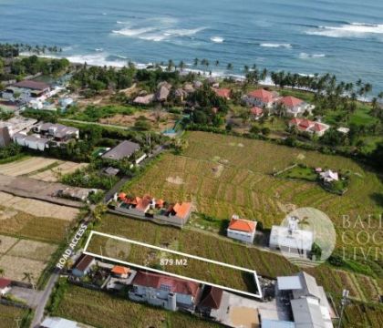 879 Sqm land, For sale