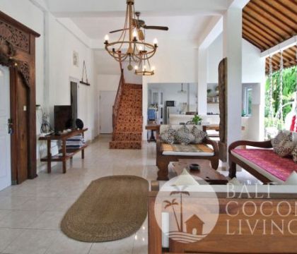 Villa Plum