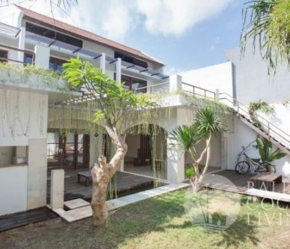Rumah Mira