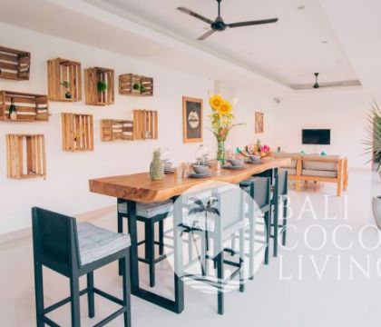 Villa Cosmic