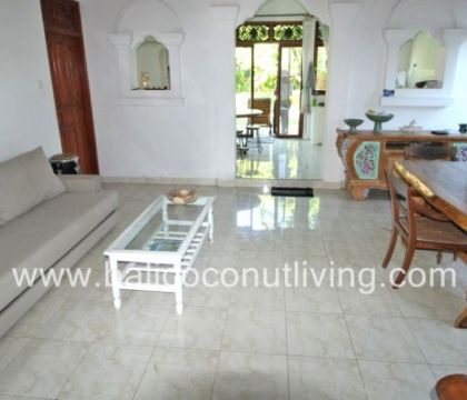 Villa Aprilia