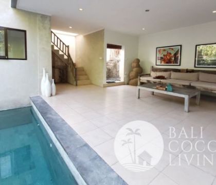 Villa Tenang