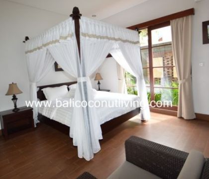 Villa Kumbang