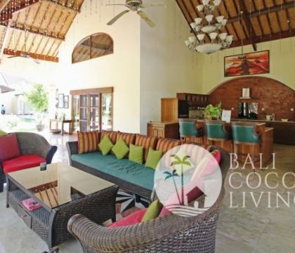 Villa Naungan