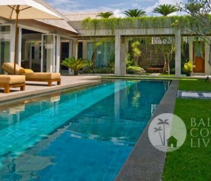 Amaryllis Villa