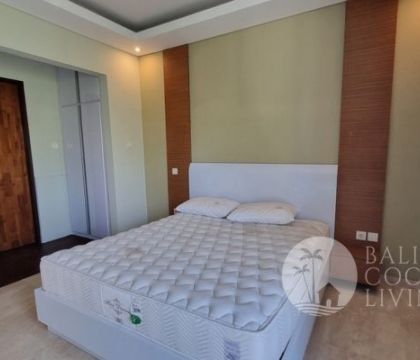 Villa Eka 9