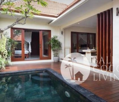 Villa Poly