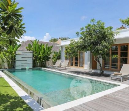 Dos Villa