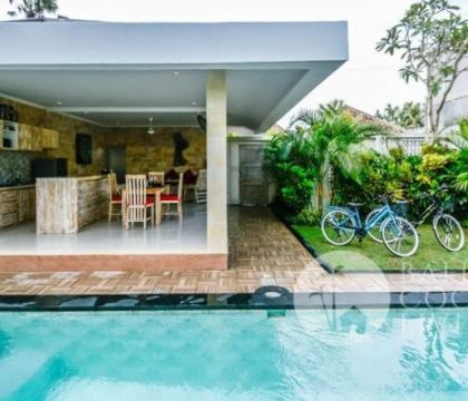 Villa Jalak Putih