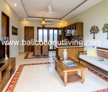 Villa Jingga